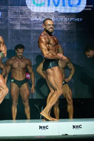 CLASSIC PHYSIQUE +178